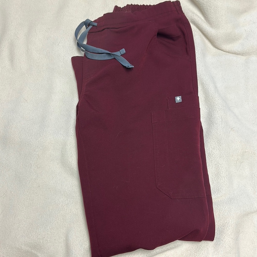 Figs Yola Bottoms Maroon